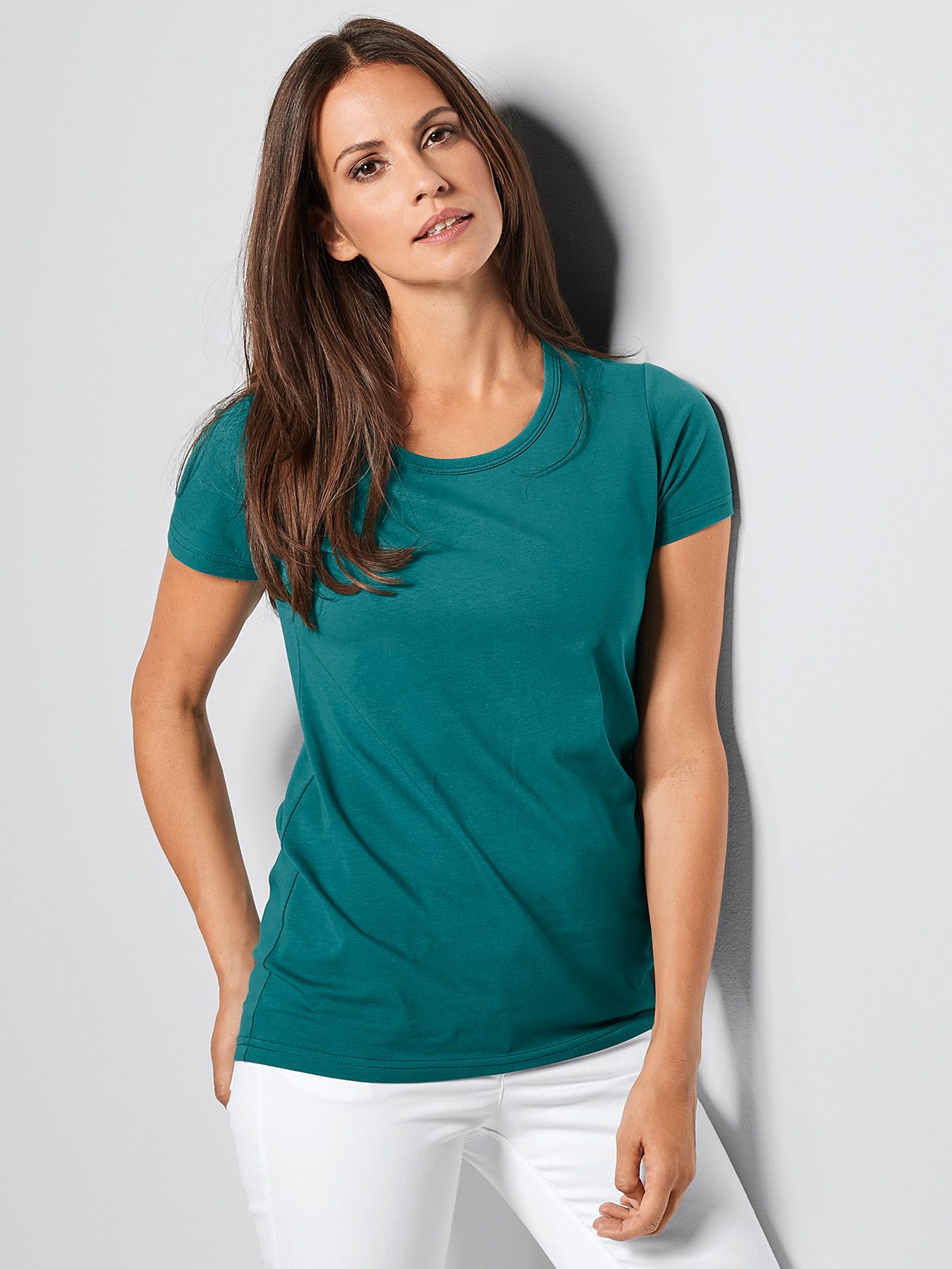 T-Shirt CORIA mit längerer Rückenpartie